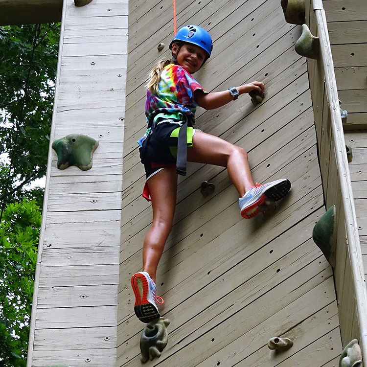 junior-girl-wall